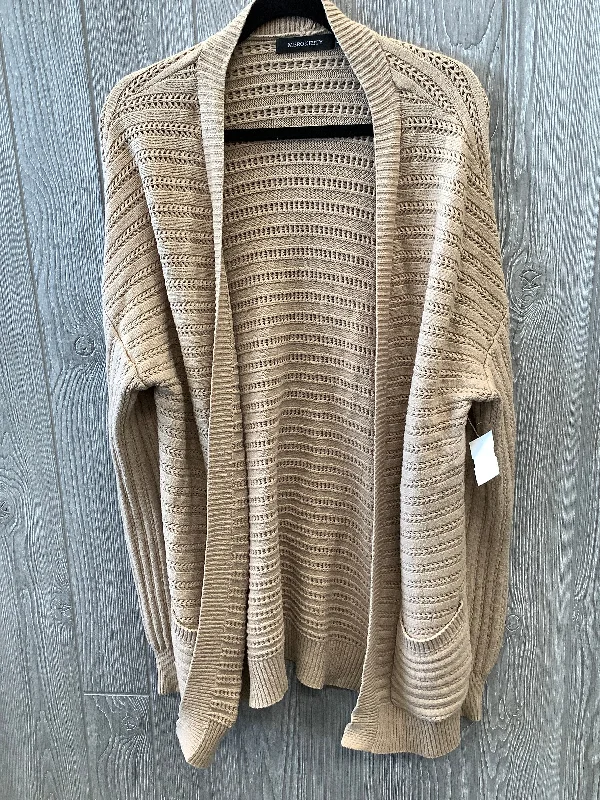 Sweater Cardigan By Clothes Mentor In Tan, Size: M