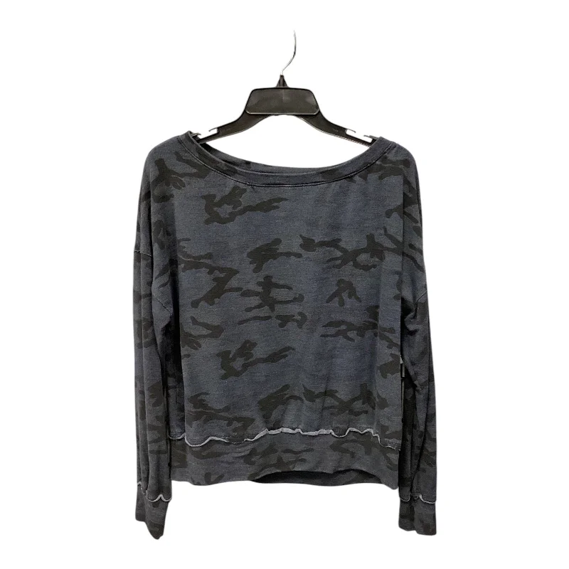 Top Long Sleeve By Sundry In Camouflage Print, Size: Xs